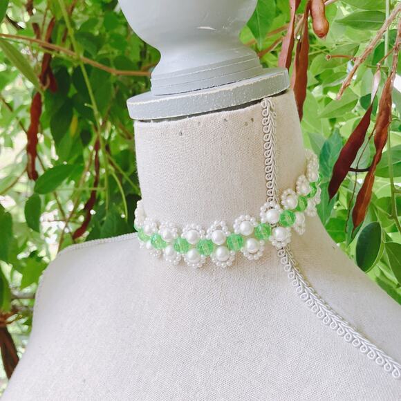 VTG Green Beaded Choker Necklace Faux Pearl Gold Tone Adjustable Y2K 2000s - Picture 12 of 12
